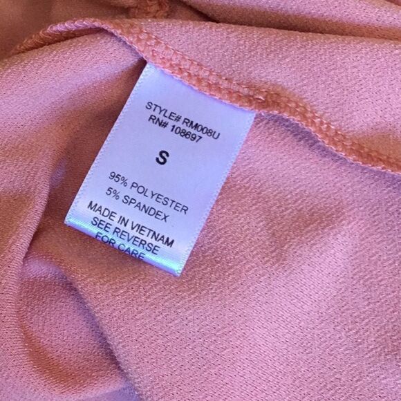 NWOT shorts jumpsuit in size small by SWEET RAIN in light tangerine color - Picture 10 of 11